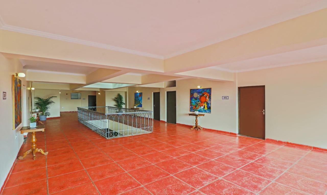 Treebo Premium Dona Eliza, 700 Metres From Calangute Beach Bagian luar foto